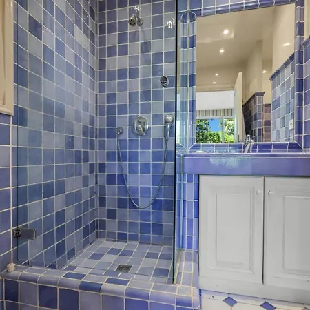 Willa Ref 1849 - Cannes - Provencal Style To Rent