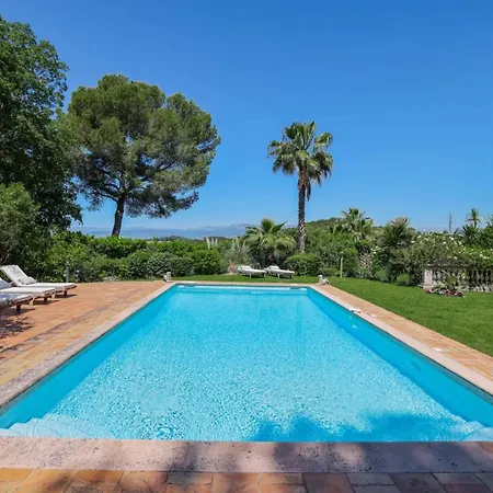 Willa Ref 1849 - Cannes - Provencal Style To Rent Le Cannet