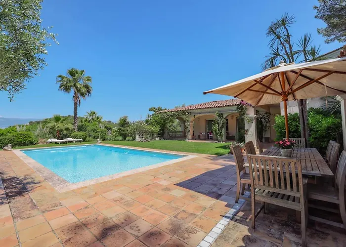 Ref 1849 - Cannes - Provencal Style To Rent Villa Le Cannet