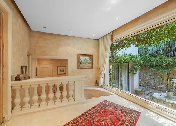 Ref 1849 - Cannes - Provencal Style To Rent Villa